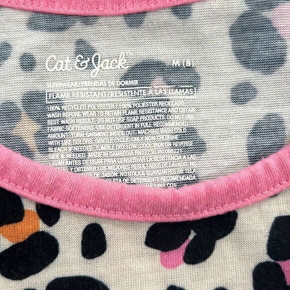Girls Cat & Jack PJ Set (8) - Picture 2 of 3